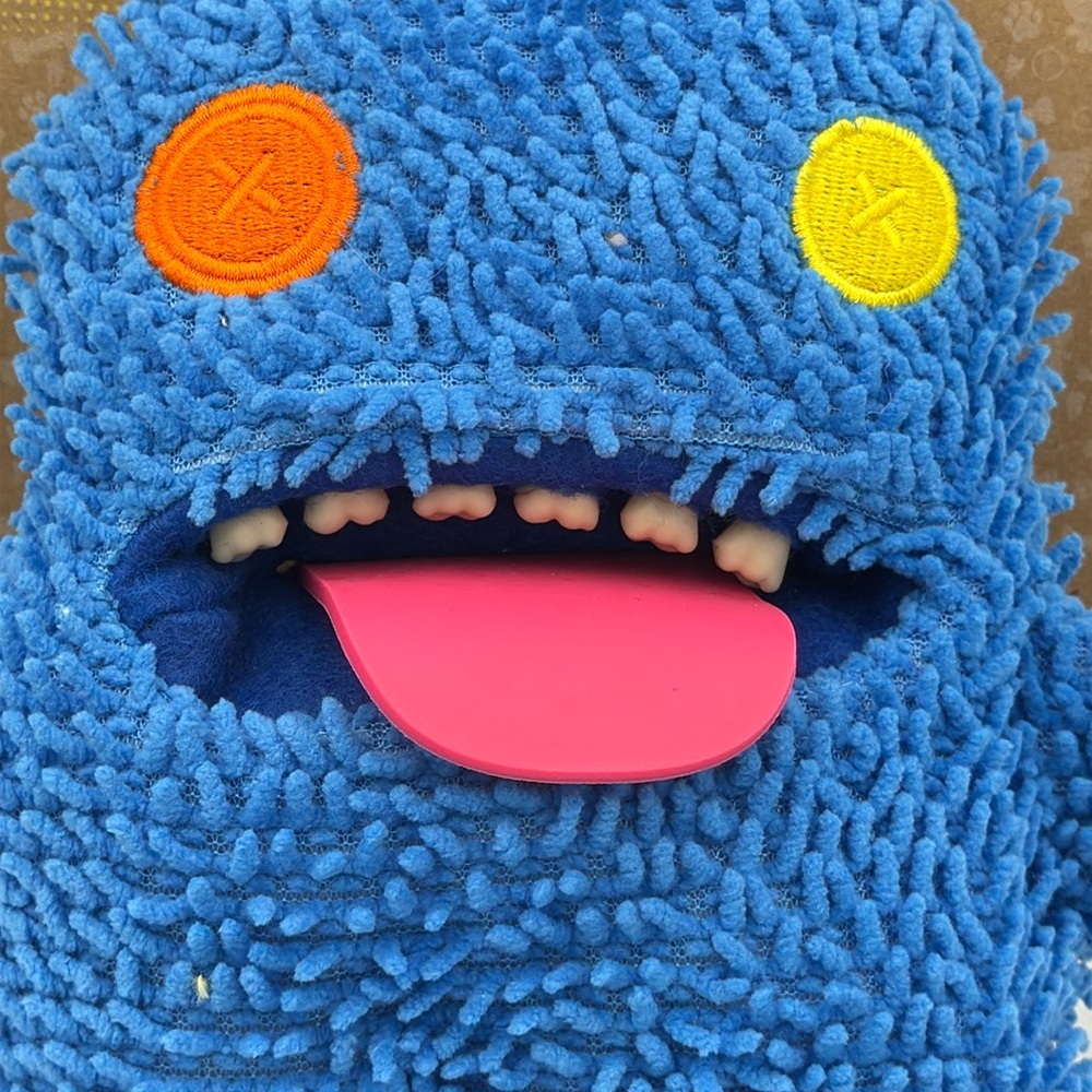 Fuggler Oogah Boogah Blue Plush‎ Dog Toy Squeaker NWT Funny Ugly - Picture 2 of 7